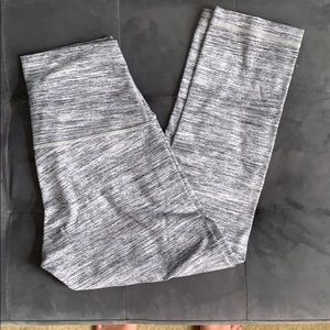 Gray Cropped Lulu Leggings